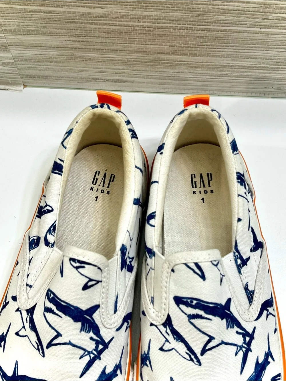 GAP kids Slip-On Shark Print Canvas Shoes -